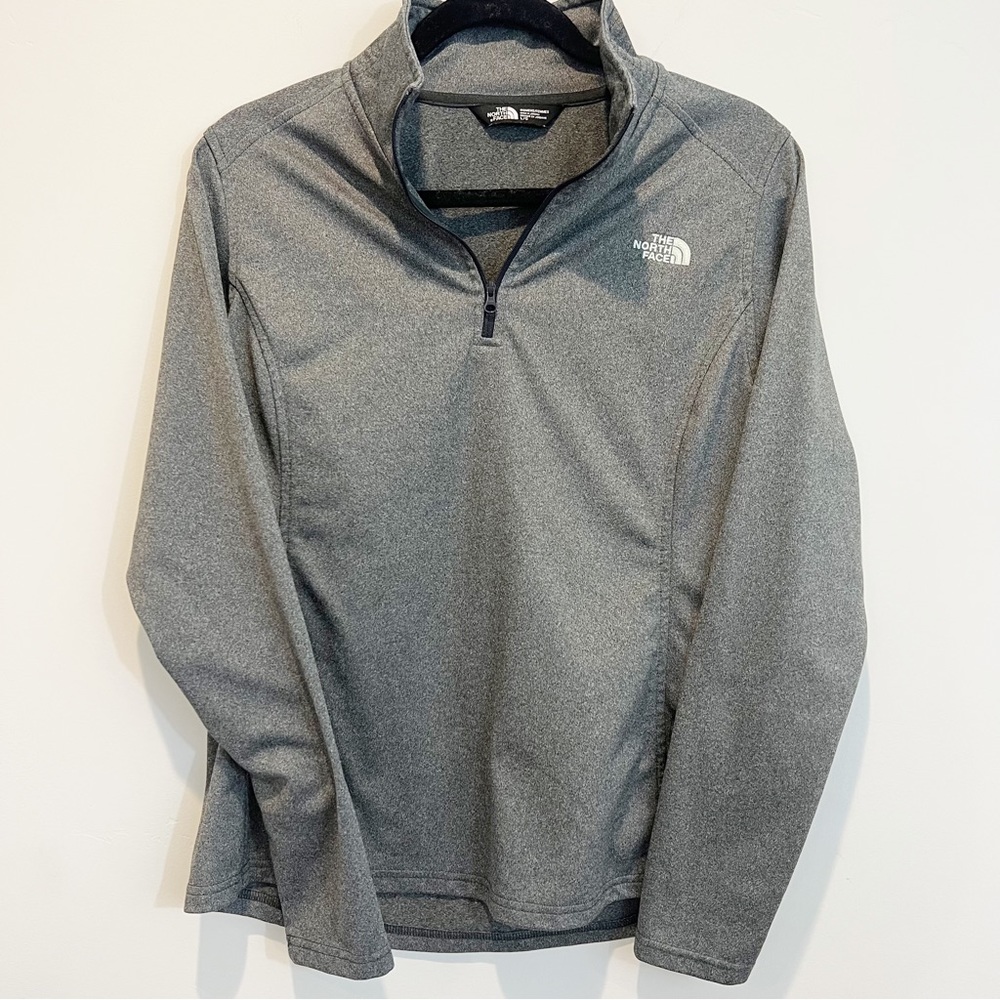 The North Face Pullover